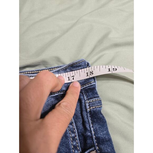 Kancan size 32 women's cut off denim shorts - Picture 6 of 8